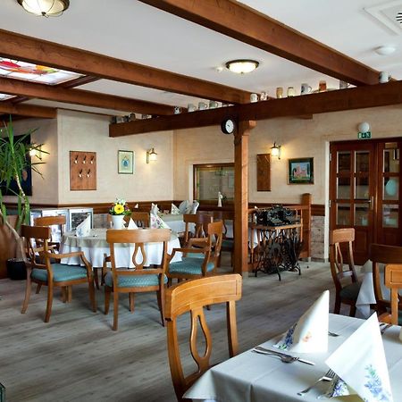 Wellness Hotel Ida Frantiskovy Lazne Bagian luar foto