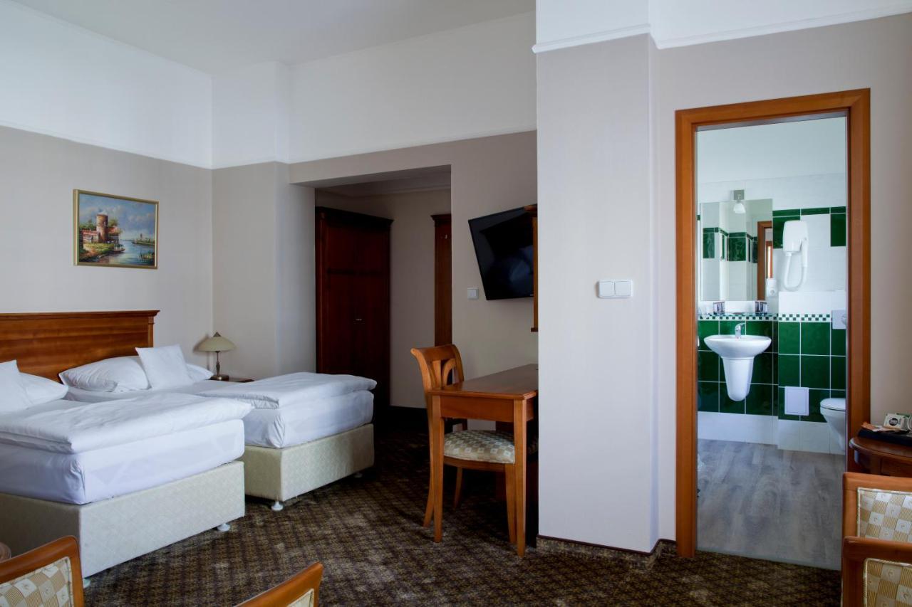 Wellness Hotel Ida Frantiskovy Lazne Bagian luar foto