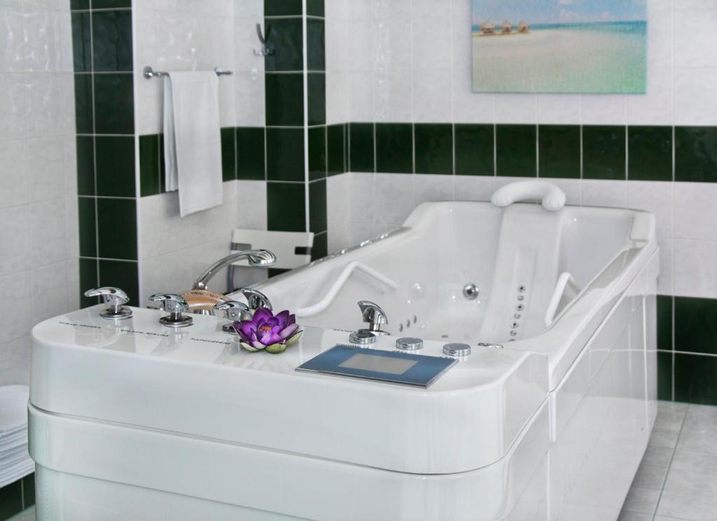 Wellness Hotel Ida Frantiskovy Lazne Bagian luar foto