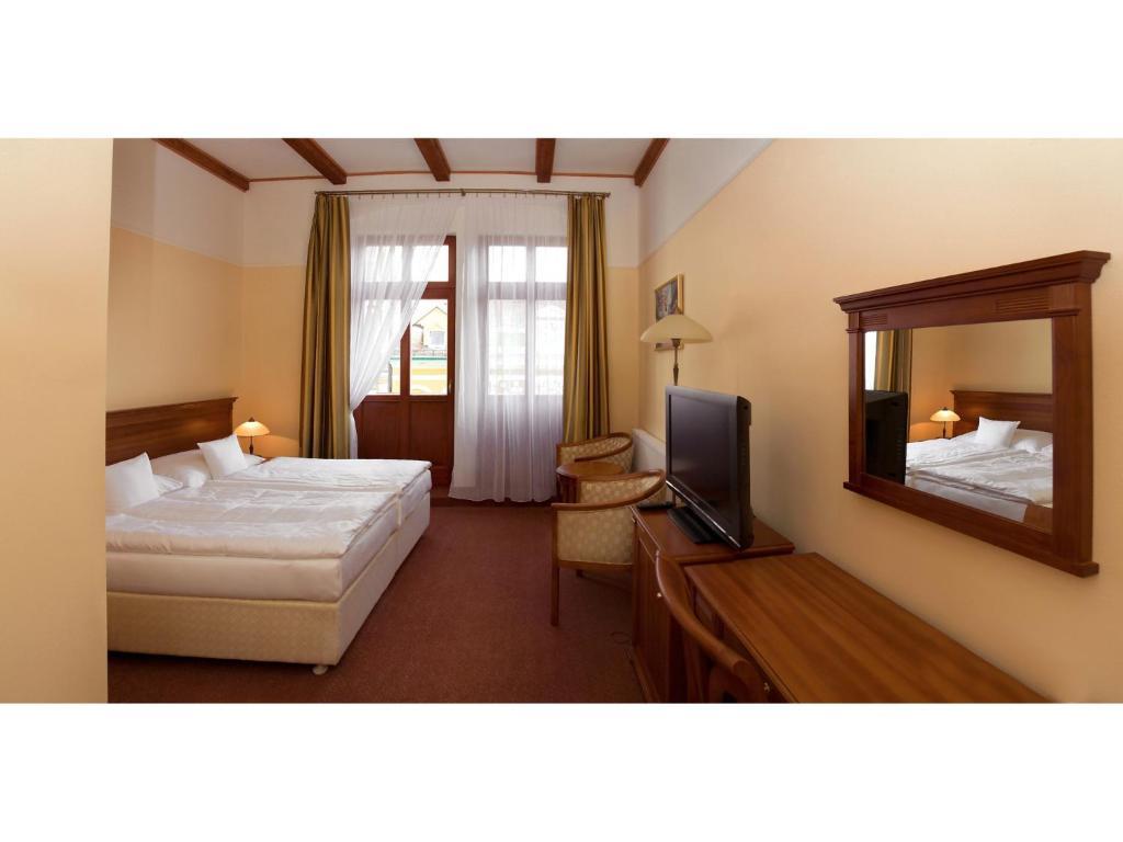 Wellness Hotel Ida Frantiskovy Lazne Ruang foto